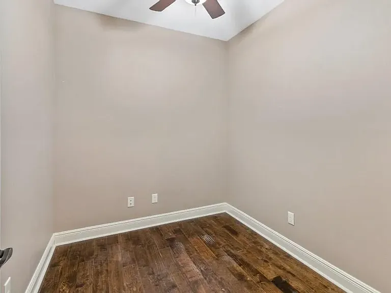 2750 Ithaca Dr — Photo 17