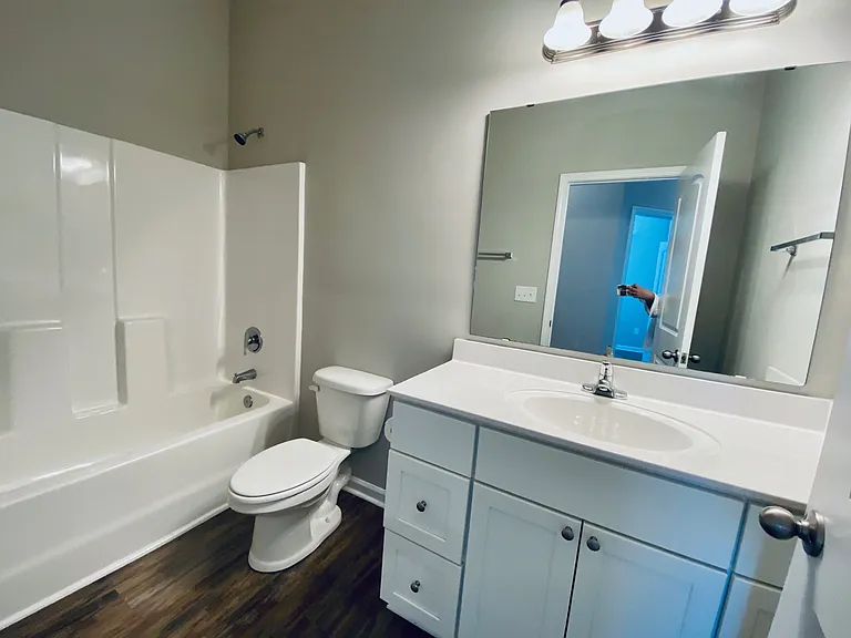 Bathroom_06192023