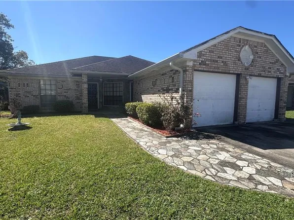 2558 Foliage Dr, Marrero, LA 70072