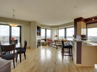500 E Grant St #2211, Minneapolis, MN 55401