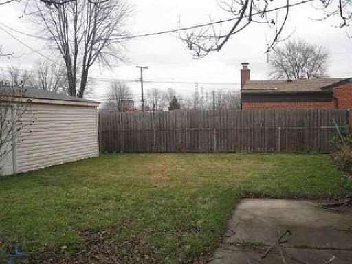 5th image of 12231 Canterbury Dr