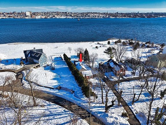 5th image of 2 Oneil Rd