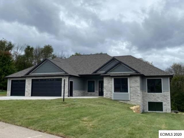 1st image of 17283 Castlemaine Dr