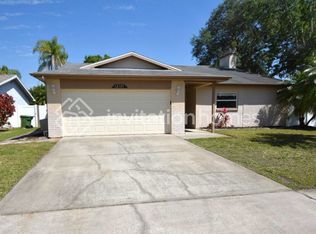 12105 72nd St, Largo, FL 33773