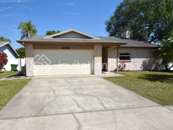 12105 72nd St, Largo, FL 33773