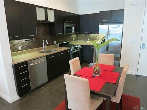 2nd image of 238 S Arroyo Pkwy Unit 216