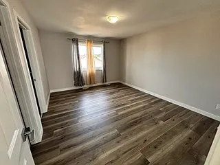 366 Bonaventure Dr W — Photo 12