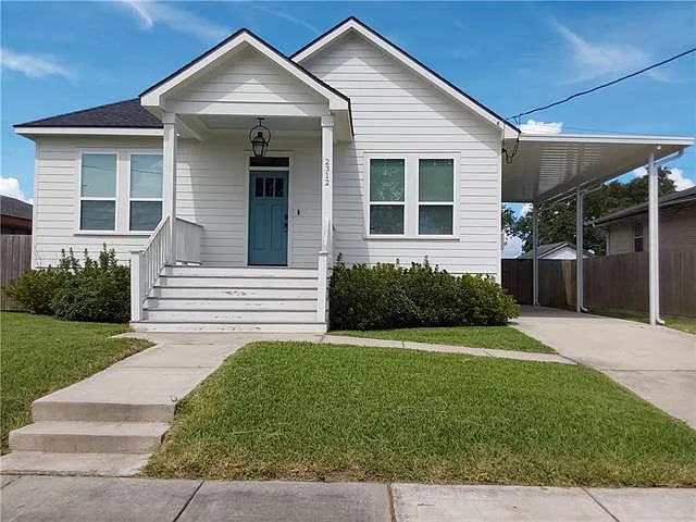 3 bed, 2.0 bath, 1773 sqft, $2,500 — Photo 3