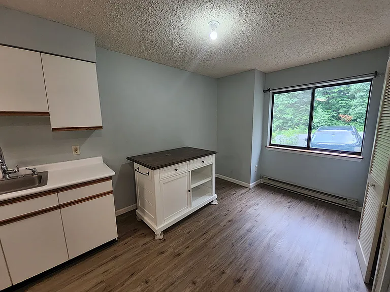 58 Meadowlark Ln — Photo 6