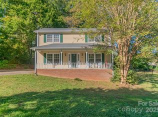 3430 Olde Oak Ln, Gastonia, NC 28056