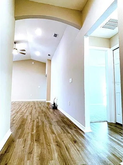 1387 Mountain Flower Ln — Photo 2