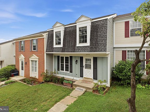 4th image of 9236 Labelle Ln