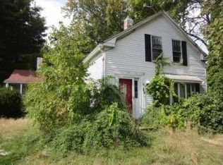 22 North Ave, Attleboro, MA 02703