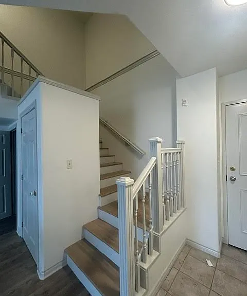 1646 Barrington St #602 — Photo 7