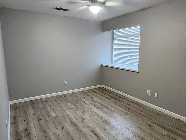 1609 Cashmere Dr — Photo 43