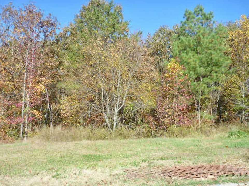 1st image of 1074 Mackey Ct #83
