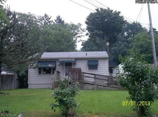6137 Antrim Rd, Elyria, OH 44035
