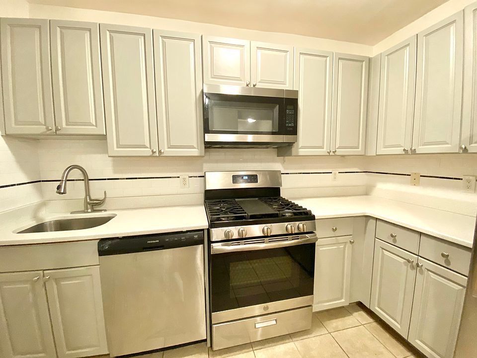 225 1A. 2bed