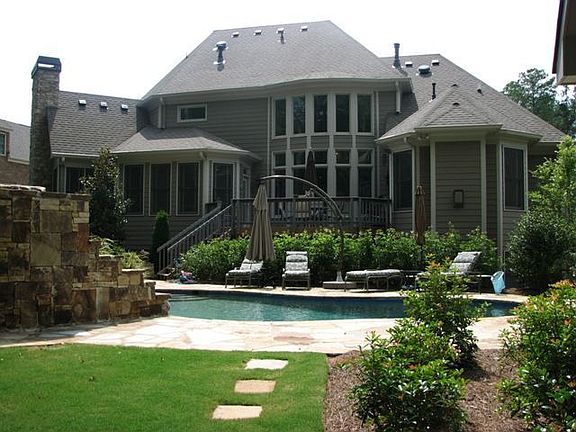 Fabulous Backyard for Entertaining Friends 