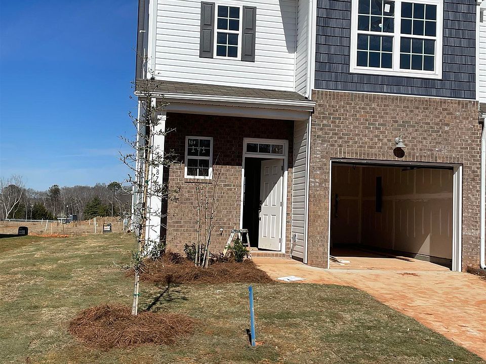 1st image of 1487 Painted Horse Trail Chestnut Springs Carlton #141-A1E