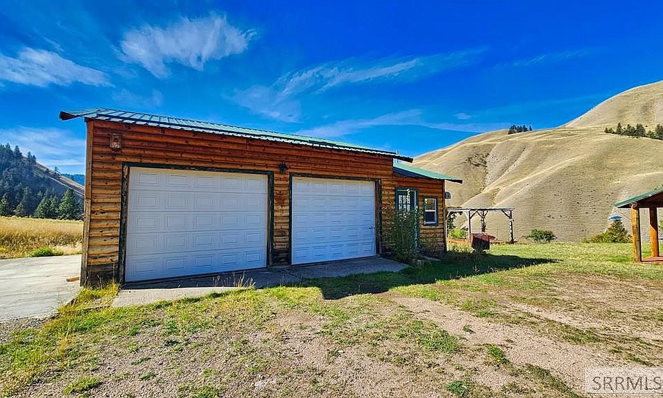 7th image of this home