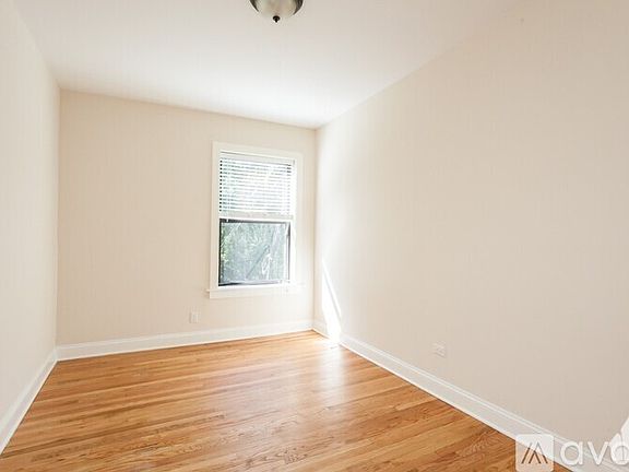 4th image of 4034 N Ashland Ave #4040