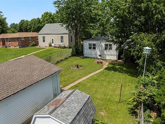 5th image of 2618 Pearl Ave