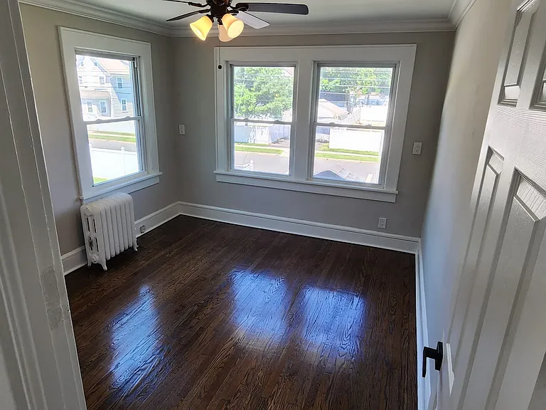 512 Pine St — Photo 15