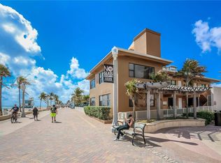 Ocean Graqnde, Hollywood, FL 33019