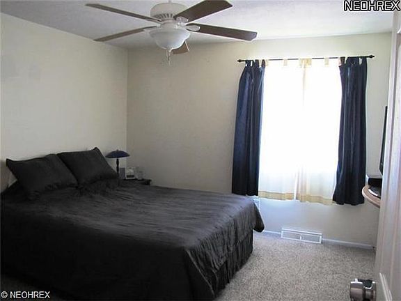 3rd image of 275 E 329th St