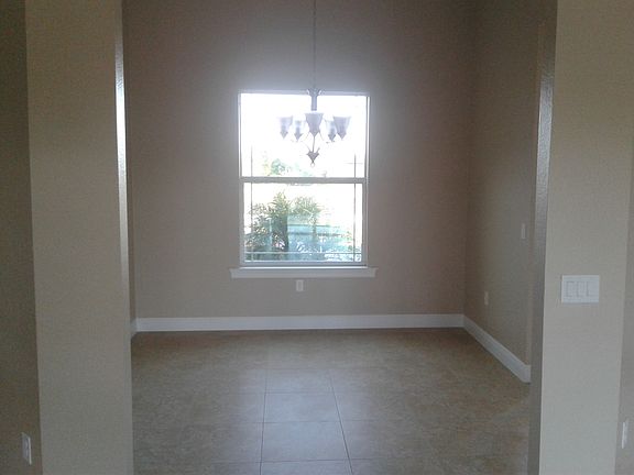 3rd image of 5009 Berryman St