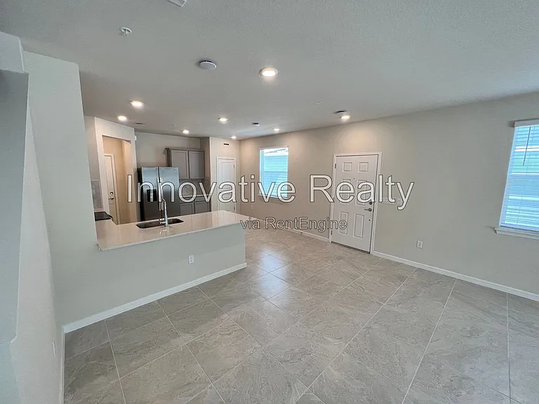 2895 Clever Ln — Photo 4