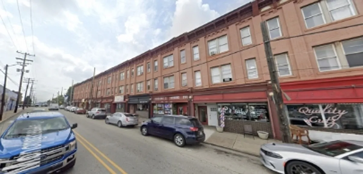Building Photo - 1908 Monongahela Ave