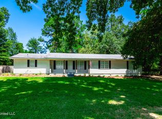 208 Saint Augustine Dr, Madison, MS 39110