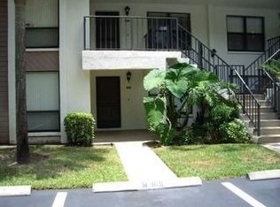1220 Commonwealth Cir APT 104, Naples, FL 34116