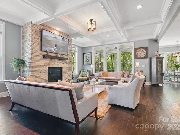 164 Riverstone Dr, Davidson, NC 28036