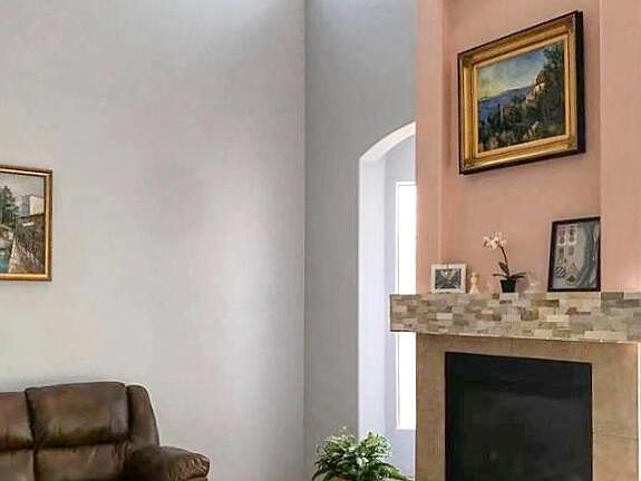 5th image of 18465 W Ivy Ln