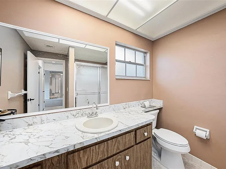 13013 Sawmill Way — Photo 26