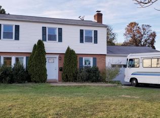 10324 Lomond Dr, Manassas, VA 20109
