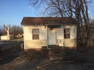 210 N Division St, Cleveland, OK 74020