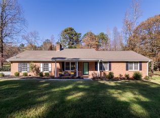 304 Tuck Ln, Loganville, GA 30052