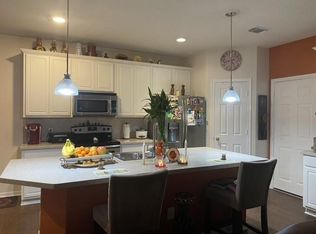 10 E Burberry Cir, Conroe, TX 77384