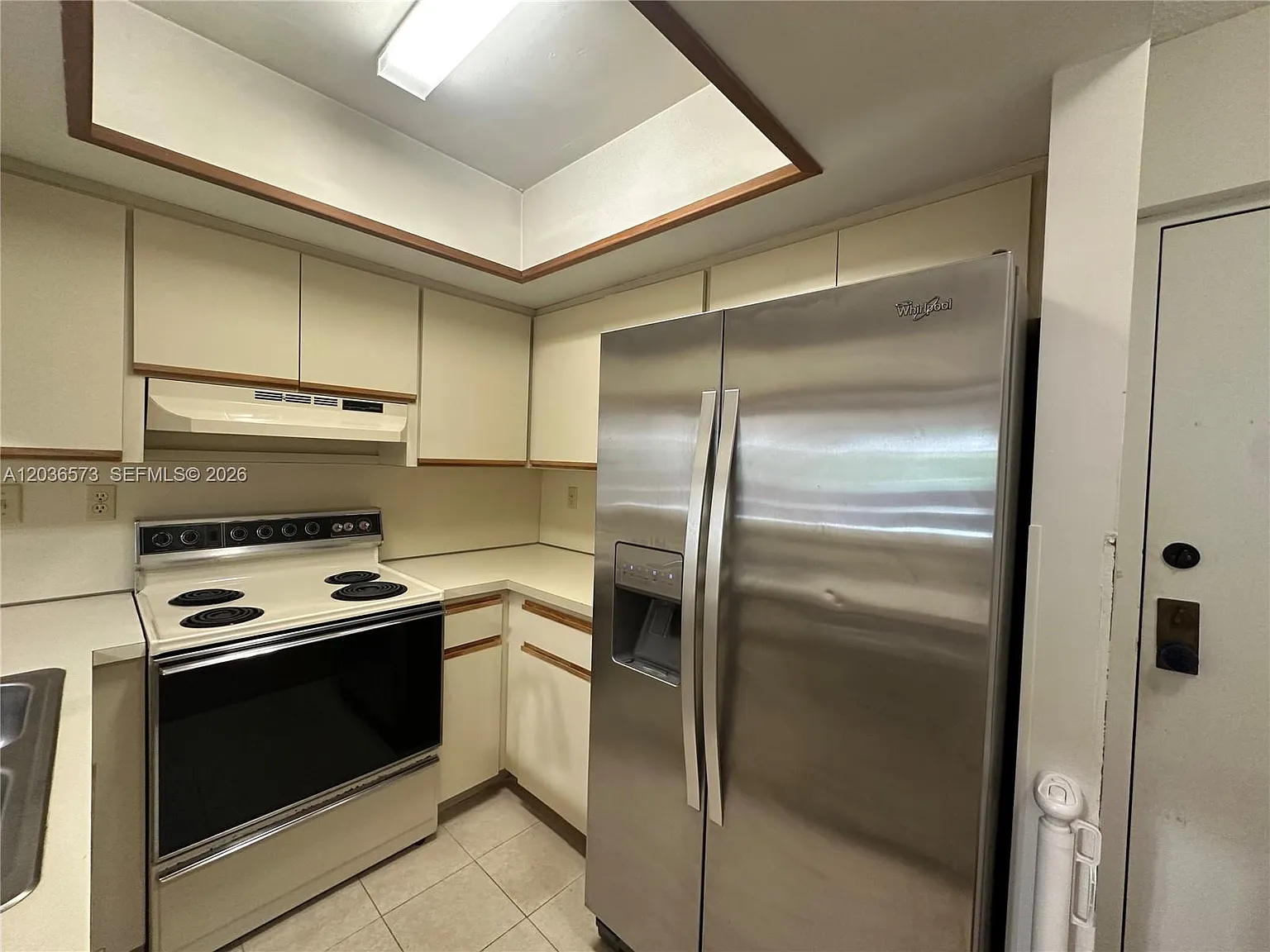 Kenland Walk Condo Ii — Photo 4