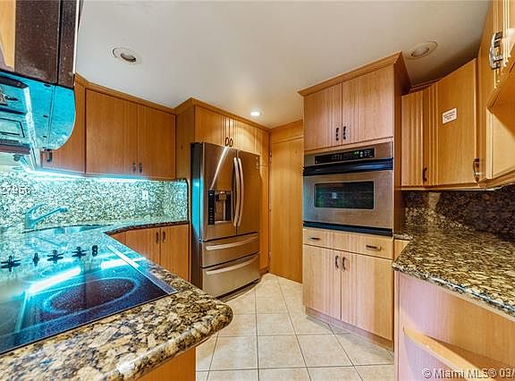 2nd image of 5555 Collins Ave APT 8W