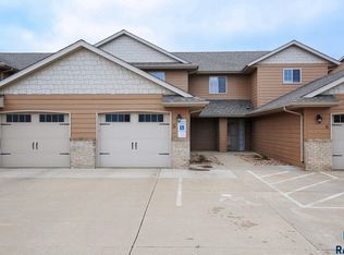 8801 W 32nd St UNIT 5, Sioux Falls, SD 57106