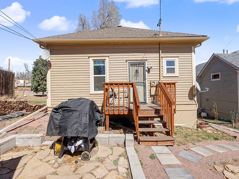 2429 W Platte Ave #B — Photo 20