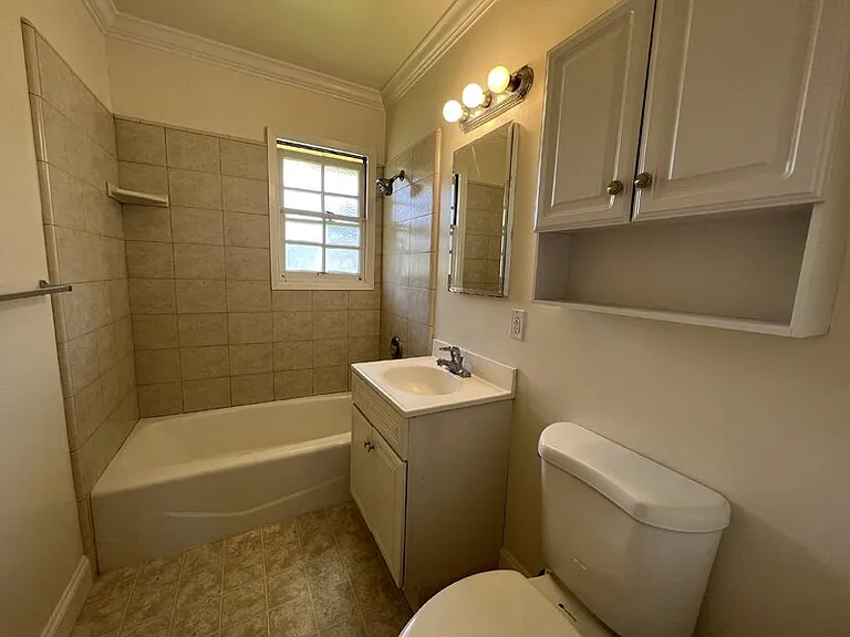 25 El Camino Dr — Photo 11