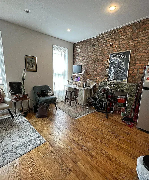 1063 Bergen St #5