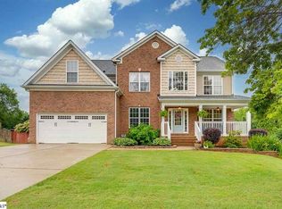 107 Laughing Tree Ct, Fountain Inn, SC 29644