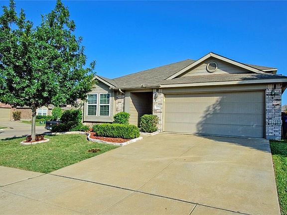 2nd image of 1101 Mule Deer Dr